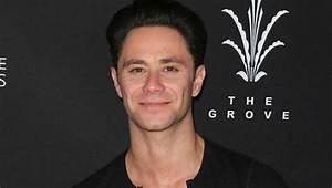 Sasha Farber Height, Net Worth, Gay, Married, Wife (Emma Slater)