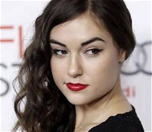 Sasha Grey Bio, Wiki, Age, Videos, Family, the X, Birthday, Education and Net Worth
