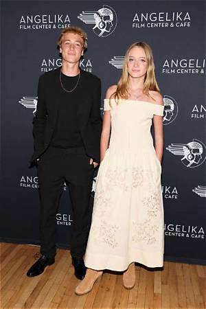 Sasha Schreiber Gender, Birthday, Parents, Wiki Age, Biography,