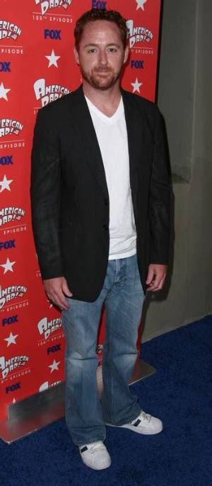 Scott Grimes Height: How Tall Is Scott Grimes?