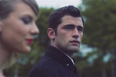 Sean O’pry Blank Space Model: Wife, Girlfriend & Net Worth