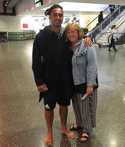 Sean Wainui Wiki, Age, Wife, Cause of Death, Family, Height, Salary, Net Worth, Partner, Parents, Instagram
