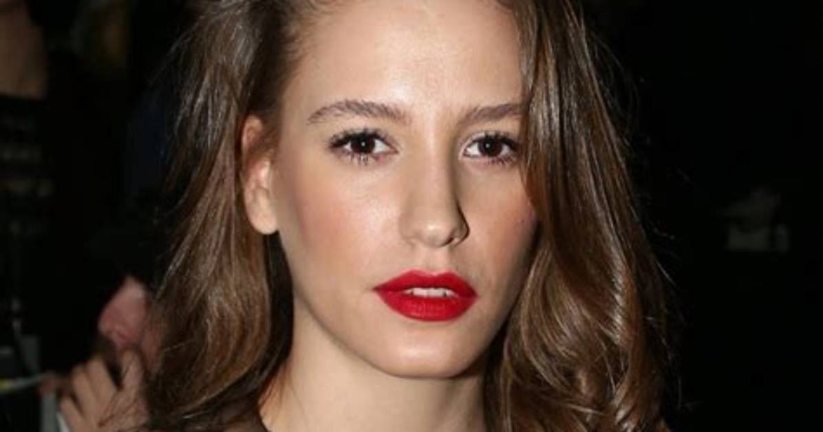 Serenay Sarikaya Age, Height | Parents, Boyfriend, Net Worth