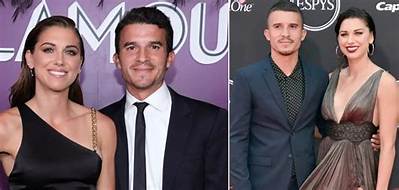 Servando Carrasco Bio, Age, Height, Parents, Wife, Salary and Net Worth