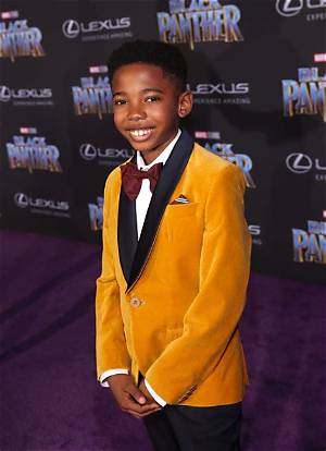 Seth Carr Bio, Wiki, Age, Family, Dating, Movies, Tv Shows and Net Worth