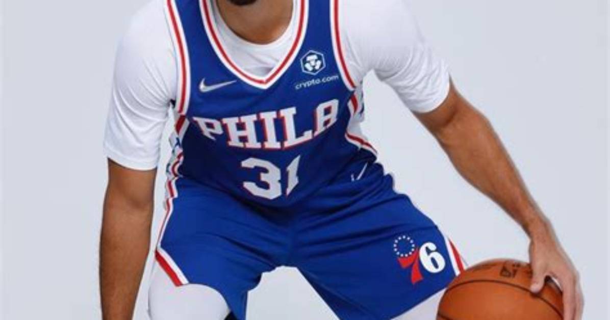 Seth Curry Contract, Age, Net Worth, Salary, Height, Brother, 3 Point Percentage