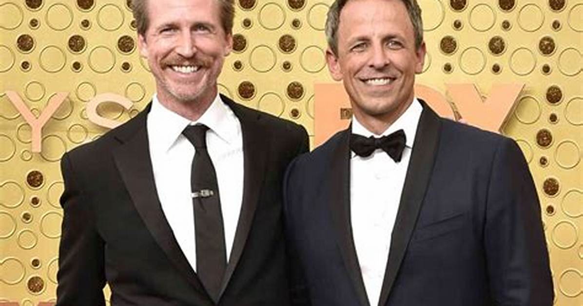 Seth Meyers Wife, Brother, Son, Age, Height, Family, Salary, Gay