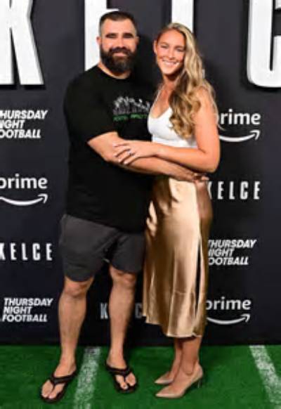 Shawn Kelce Girlfriend: Is He Dating Anyone? Relationship and Family