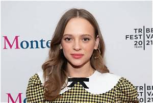 Shira Haas Height, Age, Boyfriend, Biography, Wiki, Net Worth