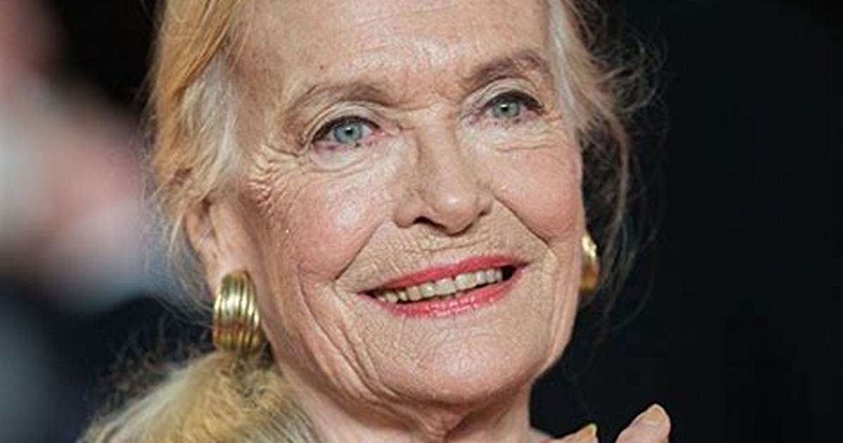 Shirley Eaton Bio, Goldfinger, the Saint, Now, Death, Age, Family, Husband, Children, Films,