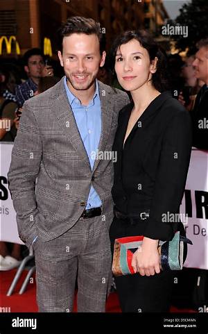 Sibel Kekilli: Boyfriend, Net Worth, Tattoos, Smoking & Body Measurements