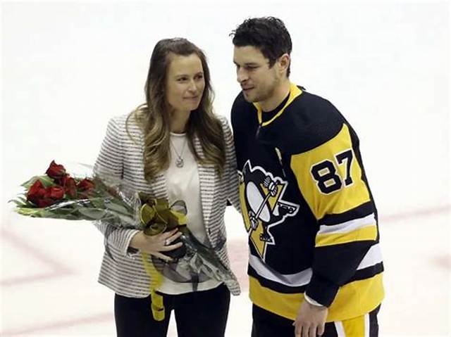 Sidney Crosby Bio, Age, Height, Sister, Wife, Girlfriend, Contract, Stats, Net Worth