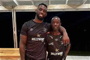 Siya Kolisi Parents: Father Fezakele Kolisi and Mother Phakama