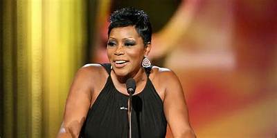 Sommore Net Worth Is over $750 Thousand: Sommore Age and Husband Info