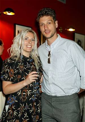 Steen Raskopoulos and Sara Pascoe Married Life, How Many Babies Do They Have Together?