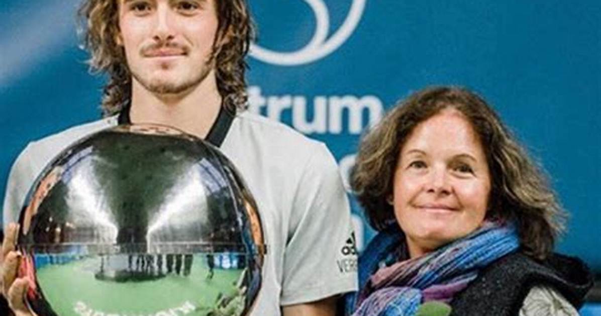 Stefanos Tsitsipas Is Born to Russian Mother and Greek Father, Find out How Much Is Their Net Worth