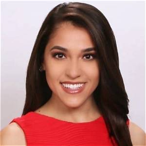 Stephanie Olmo Bio, Age, Twin, Husband, Salary, Net Worth, Fox 10 News