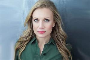 Stephanie Quayle Wiki, Bio, Age, Height, Married, Songs and Net Worth