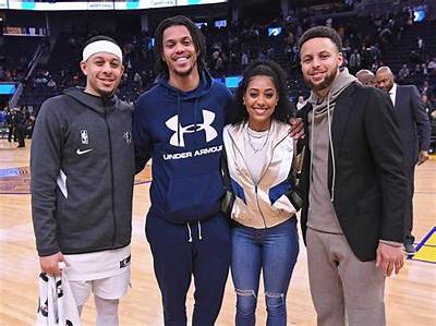 Stephen Curry’s Sister Sydel Curry Biography: Husband, Baby, Age, Net Worth, Siblings, Youtube, Height, Instagram, House
