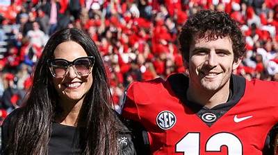Stetson Bennett Mom and Dad: Are His Parents Still Alive?