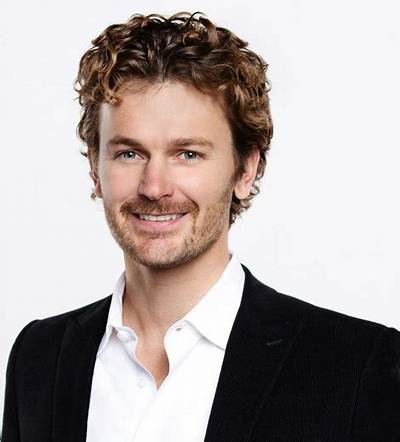 Steuart Walton Biography, Age, Family, Wife, Wedding, Height and Net Worth