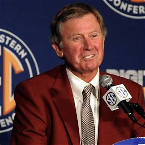 Steve Spurrier Age, Wikipedia, Biography, Children, Salary, Net Worth, Parents.