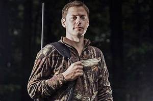 Steven Rinella – Bio, Wife, Brother, Net Worth, Family, Other Facts