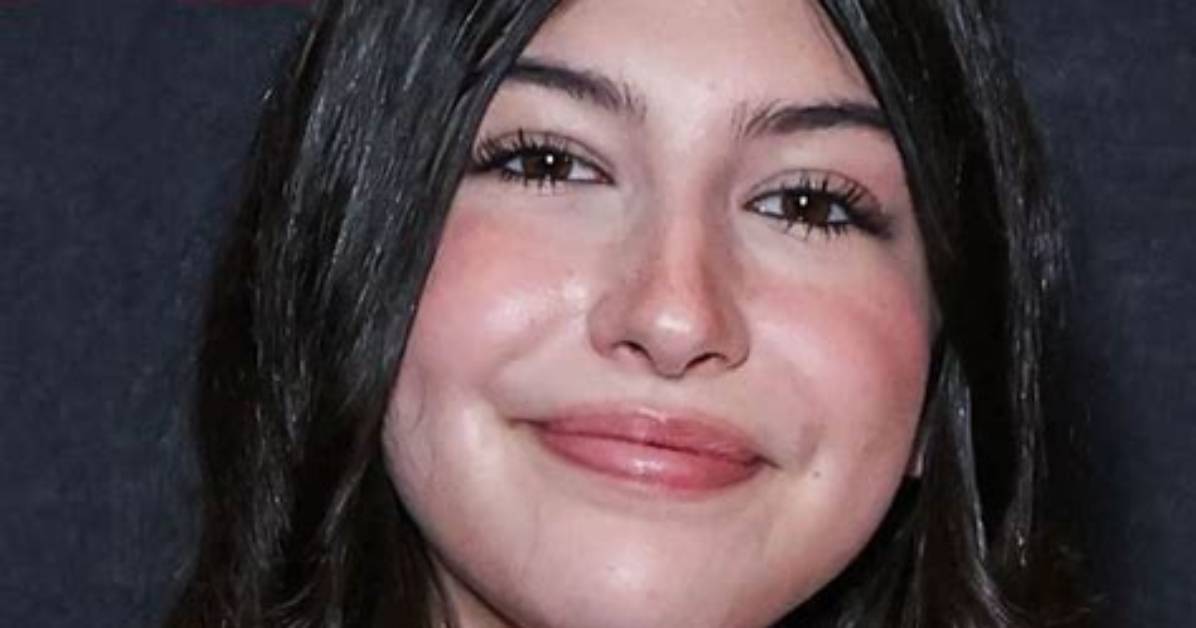 Sunny Sandler Bio-Wiki, Age, Birthday, Father, Sister, Net Worth, Movies