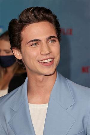 Tanner Buchanan Gay Hoax Debunked: Is Tanner Dating or Single?