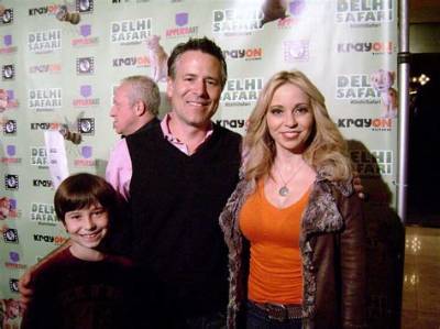 Tara Strong Biography, Age, Husband, Voices, Movies and Tv Shows