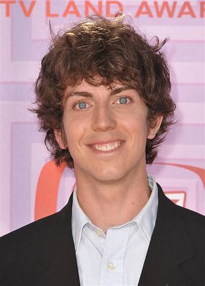 Taran Noah Smith’s Net Worth, Biography, Career, Awards, Fact and Life Story