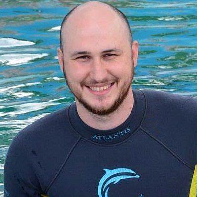 Taras Kulakov Bio, Wiki, Age, Height, House, Family, Wife, Net Worth and Swimming