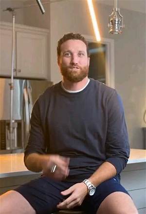 Tate Casey Net Worth: How Rich Is He? Explore His Married Life and Whereabouts