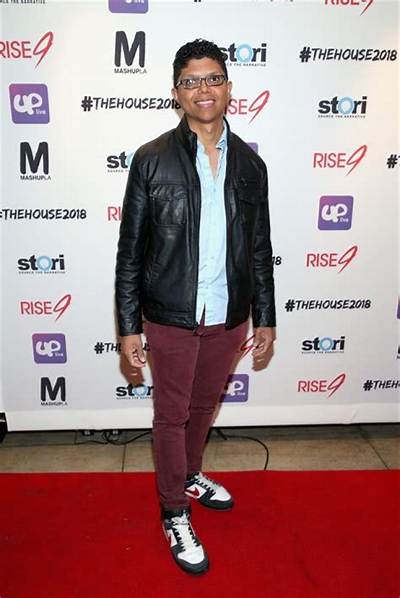 Tay Savage Height, Weight, Net Worth, Age, Birthday, Wikipedia, Who, Nationality, Biography