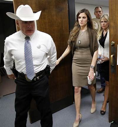 Taya Kyle, Chris Kyle’s Ex-Wife Bio, Kids, Net Worth, Has She Remarried?