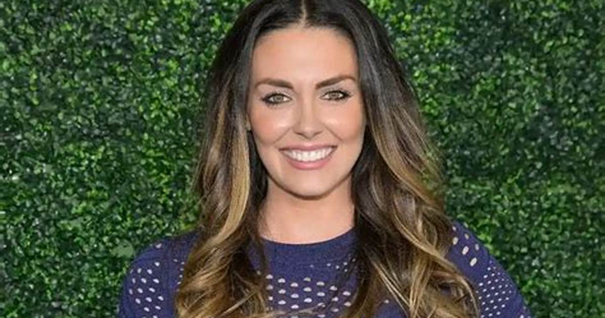 Taylor Cole Biography, Age, Husband, Hot, Watches, Uhr, Movies