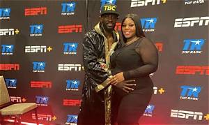 Terence Crawford Is Not Married to Wife. Dating Girlfriend: Alindra Person. 6 Kids.