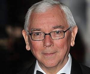 Terence Davies: Dating, Net Worth, Tattoos, Smoking & Body Facts