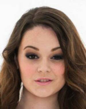 Tessa Harnetiaux Wiki, Biography Height, Boyfriend, Family, Instagram