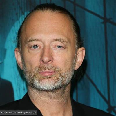 Thom Yorke: , Net Worth, Tattoos, Smoking & Body Facts