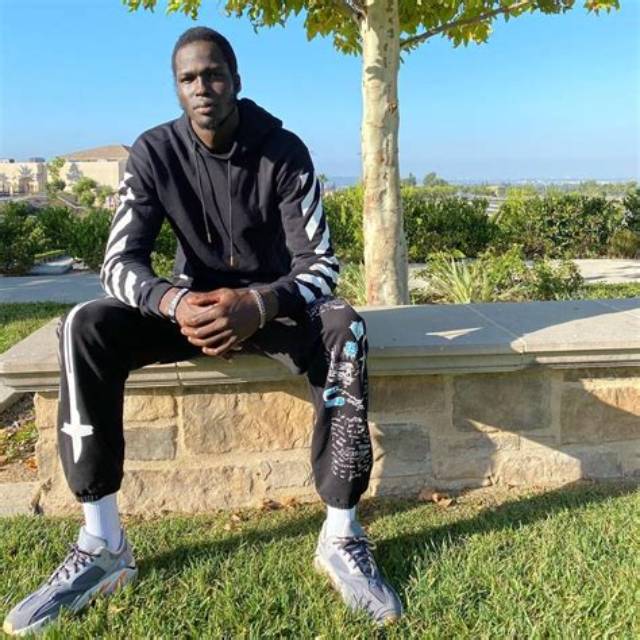 Thon Maker – Bio, Age, Height, Weight, Brother, Parents, Salary