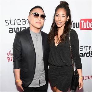 Timothy Delaghetto: Wife, Net Worth, Tattoos, Smoking & Body Facts