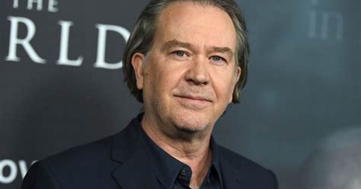 Timothy Hutton Height, Weight, Net Worth, Age, Birthday, Wikipedia, Who, Nationality, Biography