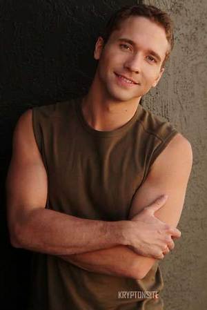 Todd Mann: Dating, Net Worth, Tattoos, Smoking & Body Facts