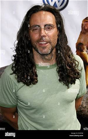 Tom Shadyac’s Net Worth, Biography, Career, Awards, Fact and Life Story