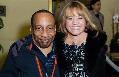 Tony Cox Is Married to His Wife Otelia Cox Since 1983