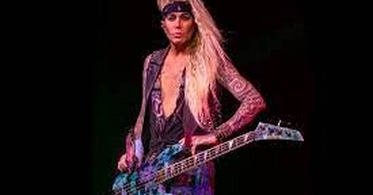 Travis Haley (Lexxi Foxx), Biography, Age, Height, Net Worth, Band, Wife and Career