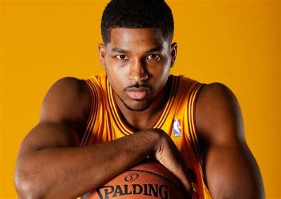 Tristan Thompson Bio, Age, Height, Family, Education, Ex, Contract, Instagram, Salary and Net Worth
