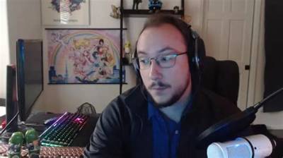 Twitch Star Moonmoon Real Name: Find His Age and Wikipedia