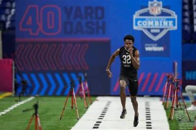 Tyquan Thornton Nfl Draft Projection: His Career Profile Fastest 40 Yard Dash Run